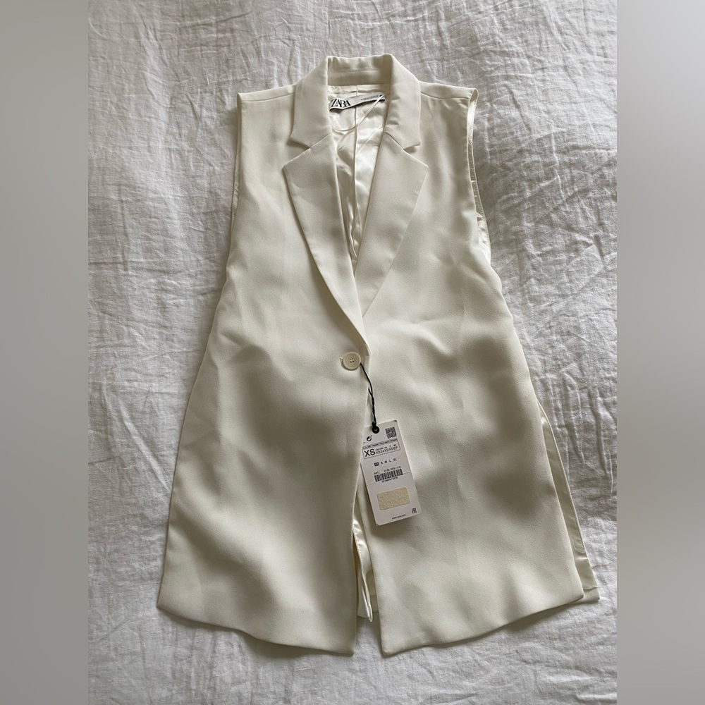 ZARA Long White Vest. Open Sides. NWT. Perfect Condition. Size XS - Picture 3 of 6
